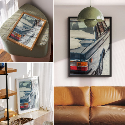Wandposter Retro auto op een sneeuwblauwe en witte achtergrond