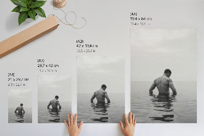 Poster Grijze achtergrond, man ondersteboven in kalm water