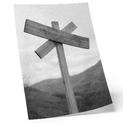 Wandposter met een zwart-wit berglandschap op een houten bord