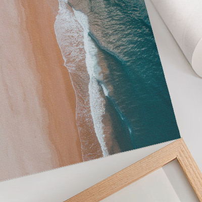 Decoratieve poster Oceaangolven die op minimalistische wijze het strand raken
