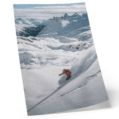 Wandposter Skiër in actie, witte bergen, blauwe lucht