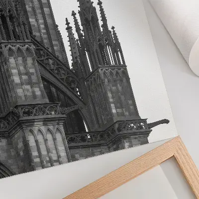 Wandposter gotische architectuur met rijkelijk versierde, contrasterende elementen
