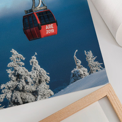Decoratieve poster Winterlandschap, rode gondel, witte bomen