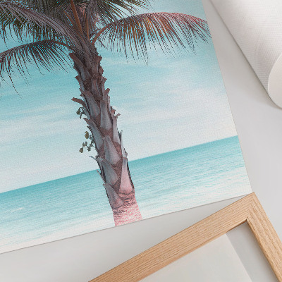 Decoratieve poster Palmboom boven de azuurblauwe zee, fluweelzachte hemel, tropisch