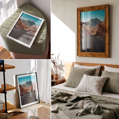 Poster Weg, rotsachtige bergen, blauwe lucht