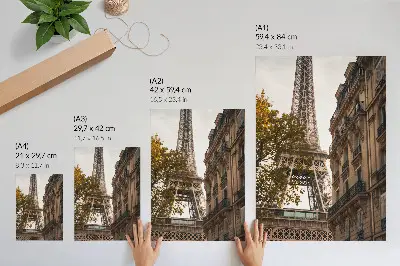 Poster Eiffeltoren met architectuur en bomen in warme kleuren