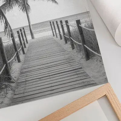 Decoratieve poster met tropische pier, palmbomen, zand en een eindeloze horizon