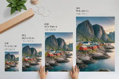 Poster charmante huisjes, kalme zee en majestueuze bergen