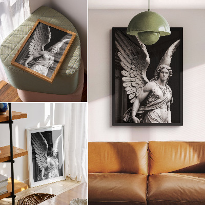Wandposter Marmeren engelsculptuur, rijk aan details en elegantie.