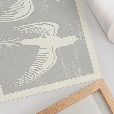 Decoratieve poster vogels op een grijze achtergrond met een harmonieuze en eenvoudige uitstraling