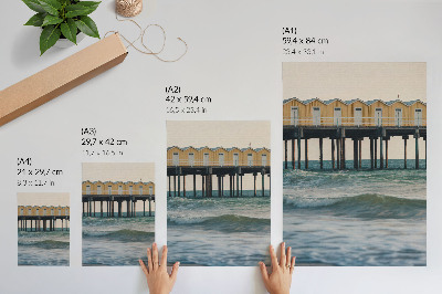 Poster Gele huizen aan zee, moderniteit en rust