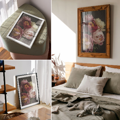 Decoratieve poster Veelkleurige pioenrozen op een donkere achtergrond