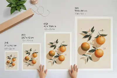 Poster met sappige sinaasappels, groene bladeren en witte bloemen