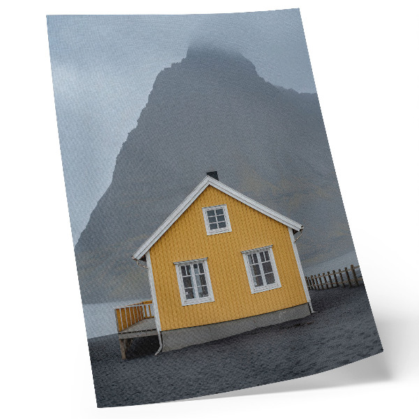 Poster Geel huis berg minimalisme eenvoud rust