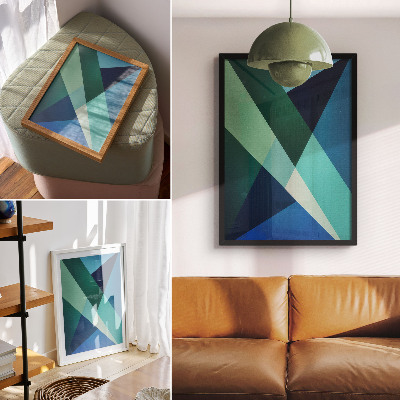 Poster Groene en blauwe driehoeken van verschillende intensiteit