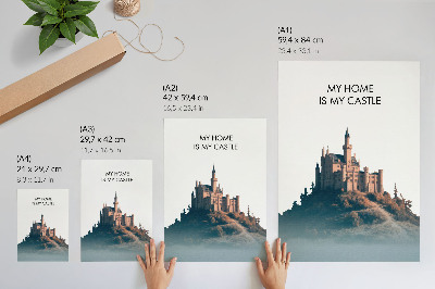 Decoratieve poster Kasteel op een heuvel met mist en tekst