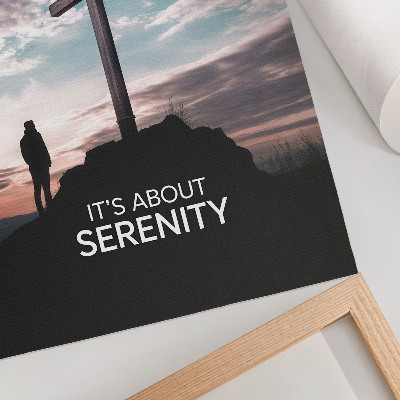 Decoratieve poster Een kruis tegen de hemel bij zonsondergang