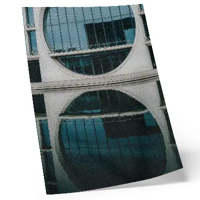 Poster moderne architectuur met glazen reflectie in het gebouw