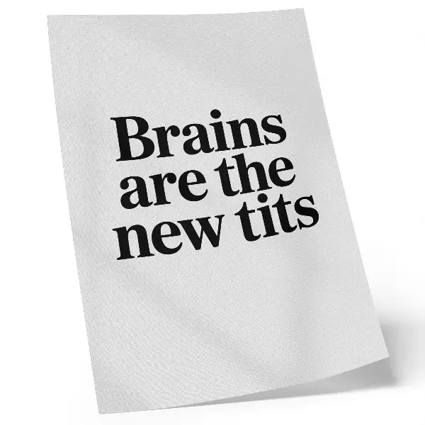 Poster met contrasterende typografische motieven en een inspirerende boodschap