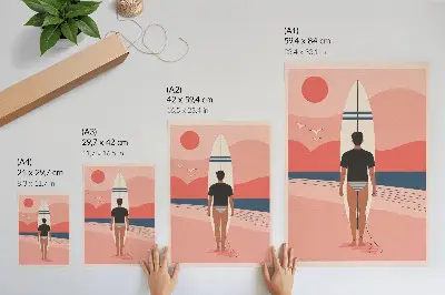 Wandposter surfplank op het strand bij zee voor een ontspannen sfeer
