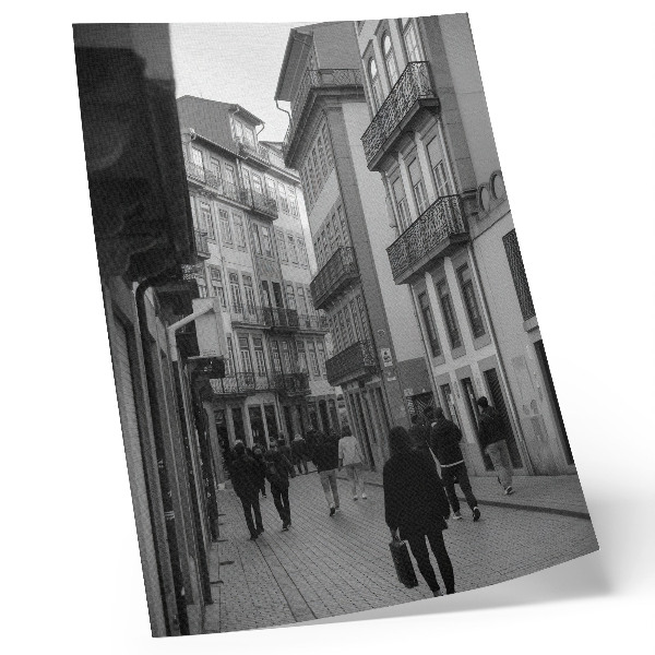 Poster Straatarchitectuur in zwart-wit, mensen