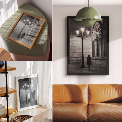 Decoratieve poster Zwart-witte architectuur met een lantaarn 's nachts.