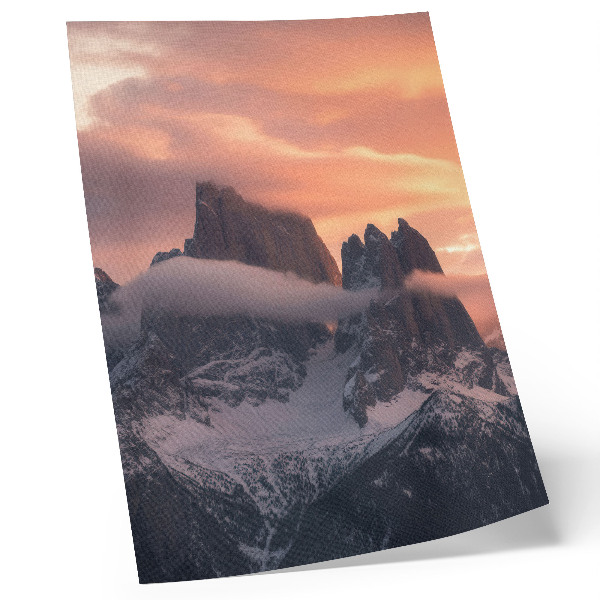 Poster Ondergaande zon, bergen, mist, harmonie, mysterie