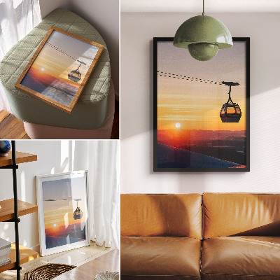 Wandposter Kabelbaan bij zonsondergang in de bergen