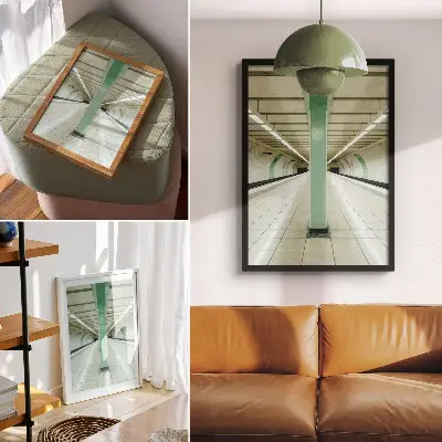 Poster symmetrische ruimtetunnel in een groene structuur