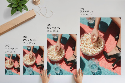 Decoratieve poster Kleurrijk tapijt, popcorn, glas, elegant figuur