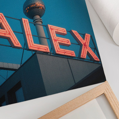 Decoratieve poster Neontoren in de stad, contrast met de avondlucht
