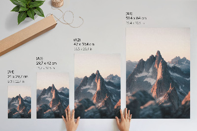 Decoratieve poster Bergen in het licht van de zonsondergang, pastelkleuren