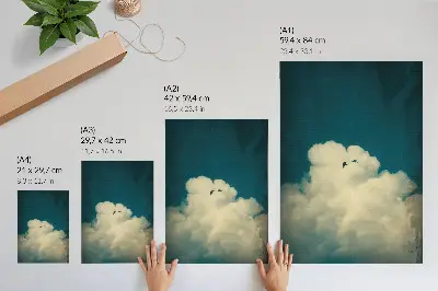 Wandposter witte wolken met een turkooizen lucht en twee vogels