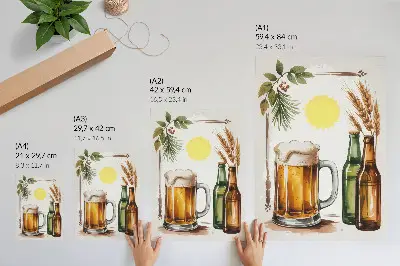 Wandposter met een mok bier, flessen, bladeren en de zon