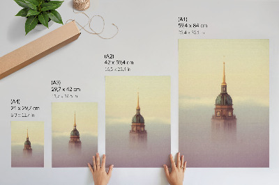Decoratieve poster Toren in de mist, delicate kleuren, vredige compositie