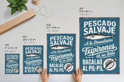 Decoratieve poster met retro vismotief en teksten op een blauwe achtergrond