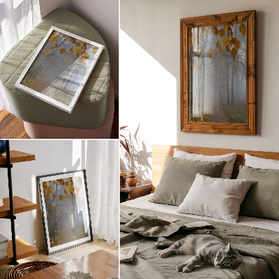Decoratieve poster Mistig herfstbos, berkenbomen, gele bladeren