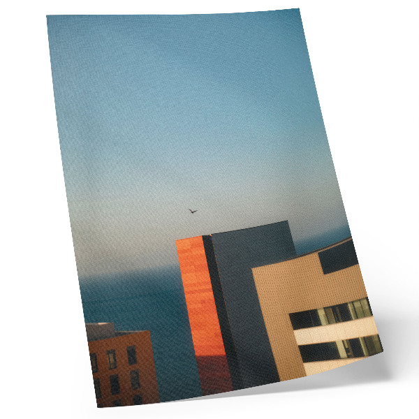 Poster Moderniteit, zee, gebouwen, vogel, uitgestrektheid, lucht
