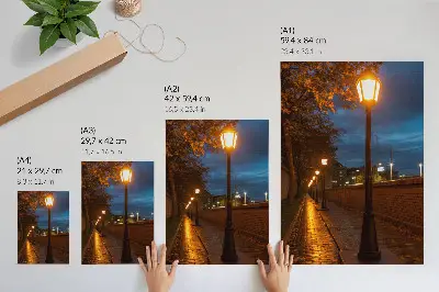 Wandposter nachtelijke steeg met sfeervolle verlichting