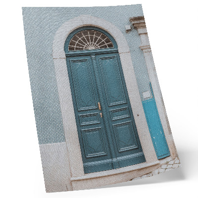 Poster Blauwe deur met witte architectonische elementen