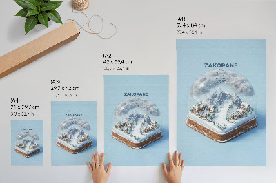 Poster Een winterwonderland in een bol, rustgevende kleuren, de charme van de bergen.