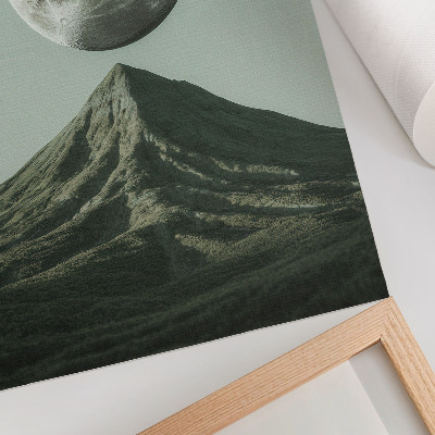 Wandposter Maan boven de bergen, groene tinten, mysterieus landschap