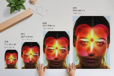 Poster Menselijk gezicht met gekleurde energiecirkels