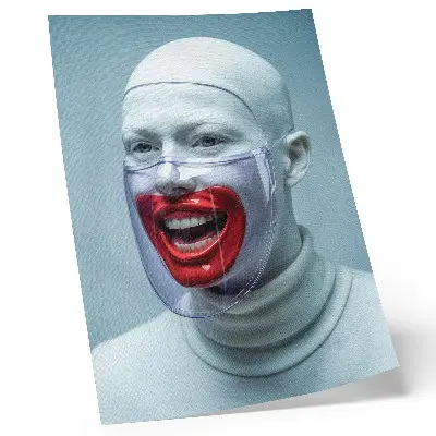 Wandposter modern gezicht in een masker met rood geglazuurd effect