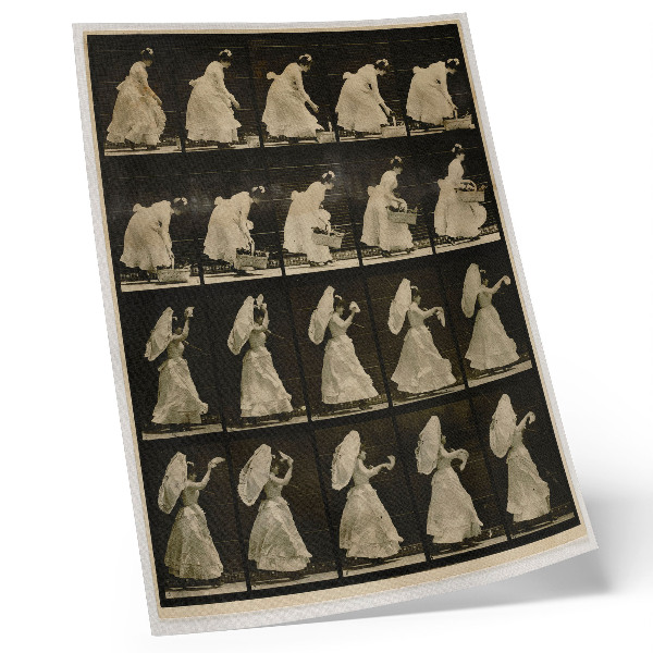 Wandposter Vrouw die een mand optilt en met een zakdoek zwaait (ca. 1887), van Eadweard Muybridge