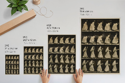 Wandposter Vrouw die een mand optilt en met een zakdoek zwaait (ca. 1887), van Eadweard Muybridge