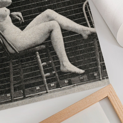 Decoratieve poster Vrouw naakt zittend op een stoel en rokend, Eadweard Muybridge