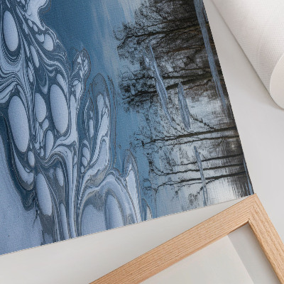 Poster IJs op het meer, weerspiegeling van bomen, blauwe tinten