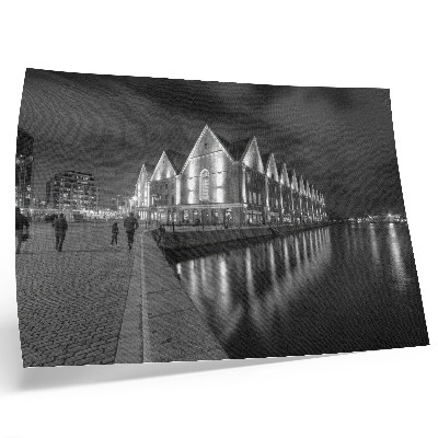 Poster Monochromatische architectuur met weerspiegeling in het water