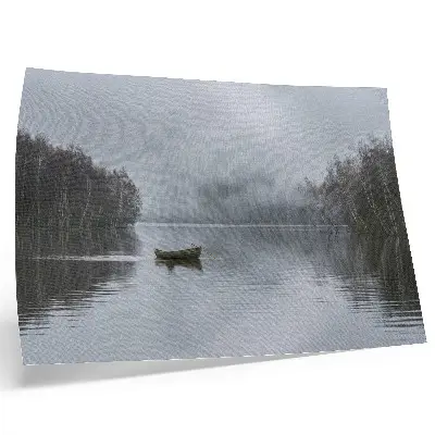Decoratieve poster hemel en water met mist en bomen voor een rustgevende sfeer